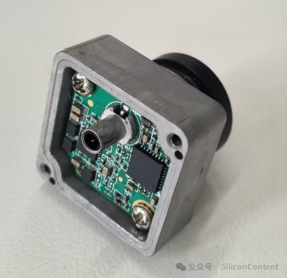 电子零件

中度可信度描述已自动天生